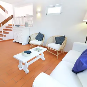 Seagull Rooftop @150 M Villa